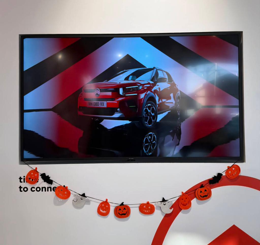 ハロウィン仕様です👻